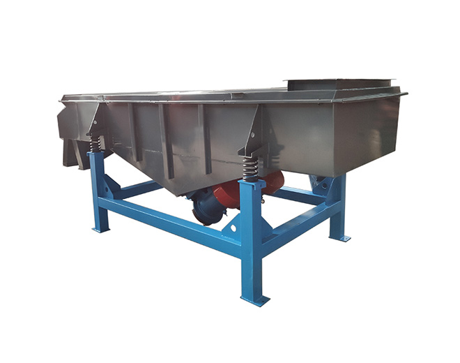 Linear vibrating screen