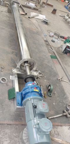 Inclined Auger Shaftless Screw Conveyor For Calcium Carbonate