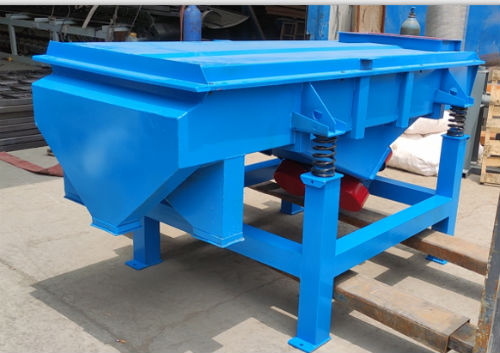Hot Sell Large Linear Vibrating Screen For Emery Screening