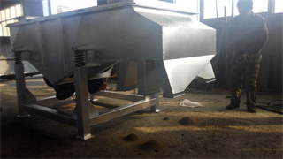 Linear Vibrating Sieve Vibrating Screen For Powder