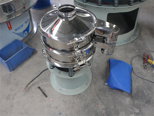 Vibrating Sieving Machine For Soybean Screening