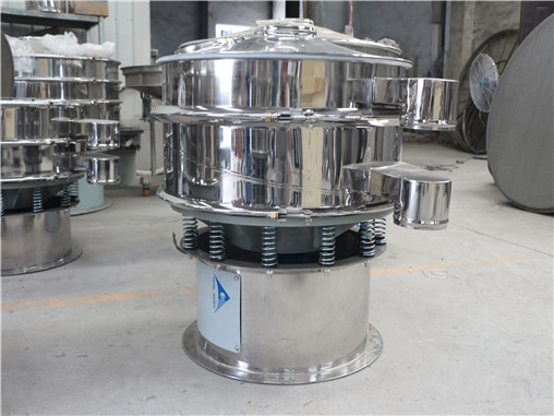 Application of round vibrating screen in food industry