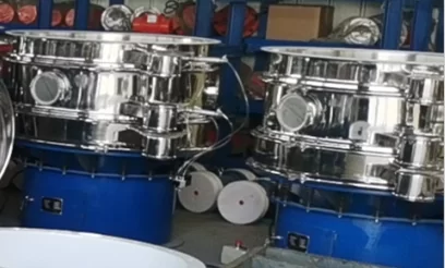 New Tech 2 Layer Round Vibrating Screen Separator For Quartz Sand