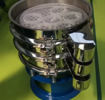 Durable Stainless Steel Raw Material  Vibration Screen  Sifter In Food Industries For Soybeans