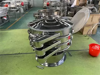 China Low Noise High Quality Vibrating Filter Screen Machine For Powder Coating