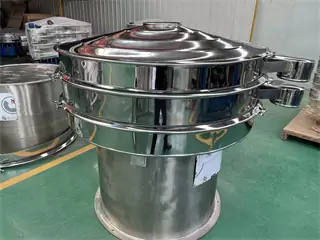 Factary Price Rice Bran Food Powder Rotary Vibratory Separator Screen Machine