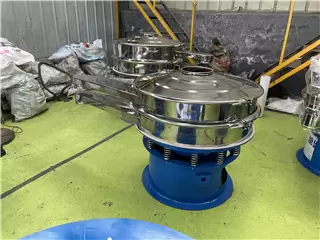 Widely Used Stainless Steel Coptis Chinensis Vibrating Screen Separator