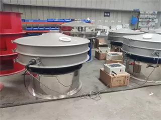 Hot Fine Powder Materials Flour Msg Grading 3-deck Stainless Steel Tumbler Vibrating Sieve Machine