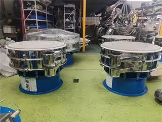 Vibrating Sifter Machine For Sieving Black Soldier Fly/peanut sieving/classifying vibrating sieve/bean sieve
