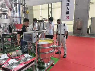 Vibrating Screen Automatic Rotary Drum Screen Flour Sieving Machine Vacuum Conveyor Round Vibrating Screen/2000mm Diameter Multi-layer Maize Flour Tumbler Vibratory Sifter In Food Industry