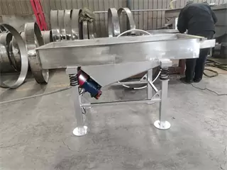 Linear Vibrating Screen For River Sand