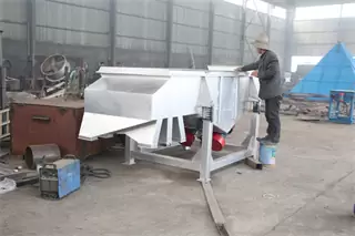 Professional Stainless Steel Aluminum Powder Linear Vibro Sieving Machine For Mine Industry